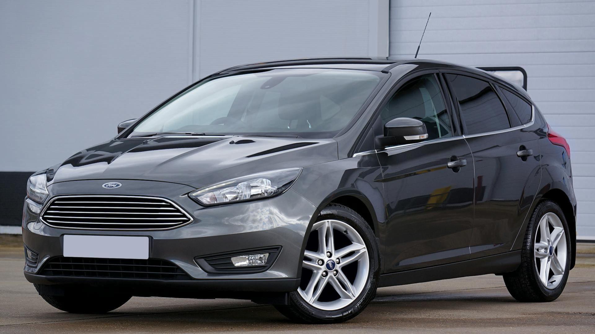 Aston Martin DBX707 2024
