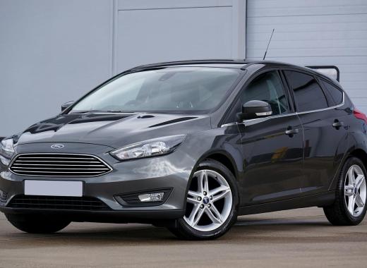 Aston Martin DBX707 2024