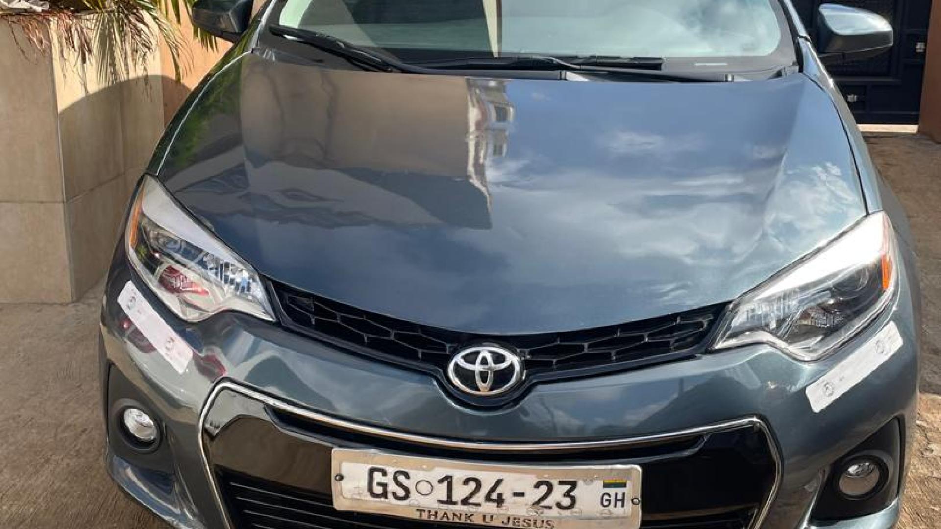 Toyota Corolla (2015)