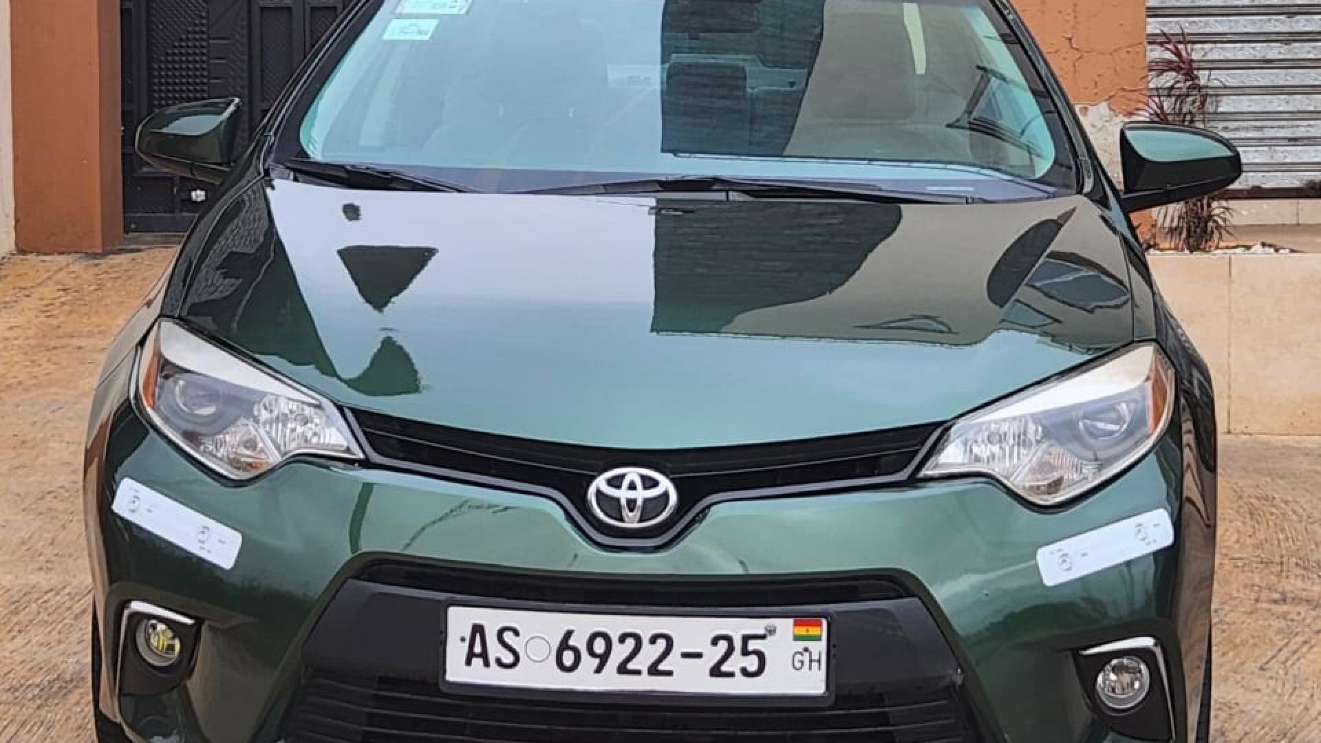 Toyota Corolla (2015)