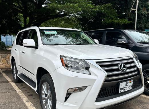 LEXUS